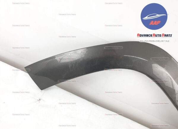 Bandouri Overfender dreapta fata original in stare buna Jeep  Grand Cherokee  WK2 [facelift] [2013 - 2020] - imagine 2
