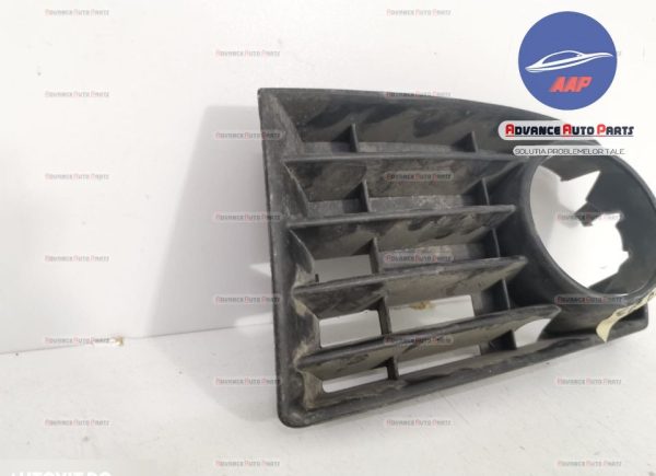 Grila proiector stanga cod 1K0853665B - originala Volkswagen VW Golf 5 [2003 - 2009] Volkswagen VW  Golf 5 [2003 - 2009]