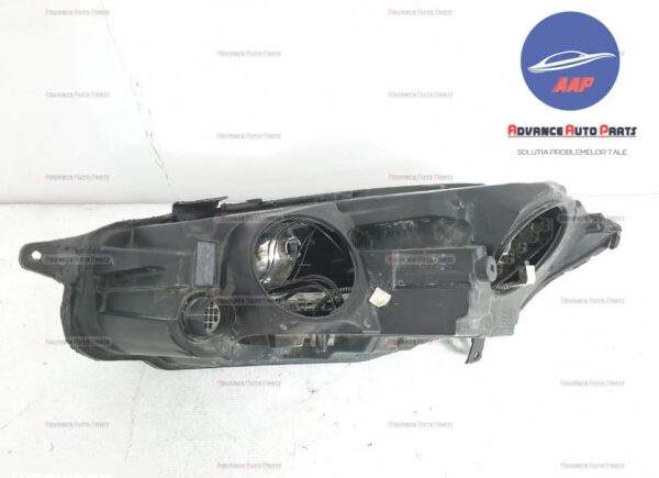 Far dreapta bi-xenon LED original Jaguar  F-Pace  1 [2016 - 2020] - imagine 7