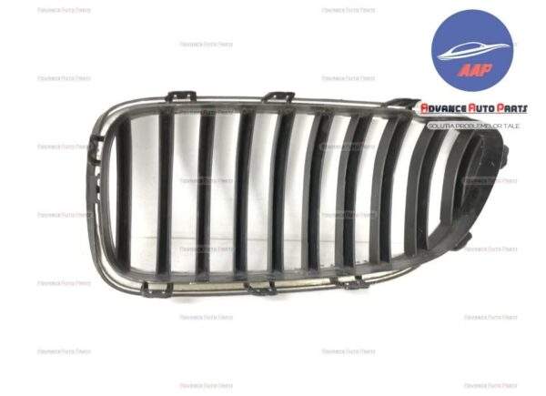 Grila centrala dreapta originala in stare buna BMW  Seria 5  F07/F10/F11 [2009 - 2013] - imagine 4