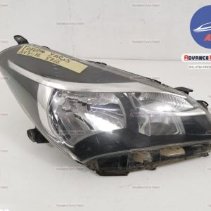 Far dreapta cu halogen original in stare buna Toyota  Yaris  3 [facelift] [2014 - 2017]