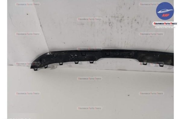 Ornament Inferior Spoiler Bara Spate original Mercedes-Benz  GLE  1  [2016 - 2019] - imagine 7
