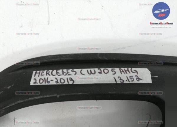 Difuzor Bara Spate original cu senzori Mercedes-Benz  C-Classe AMG  W205 [2014 - 2018] - imagine 2