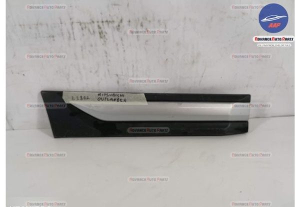 Bandou Usa Dreapta Spate original Mitsubishi  Outlander  3 [2th facelift] [2015 - 2020]