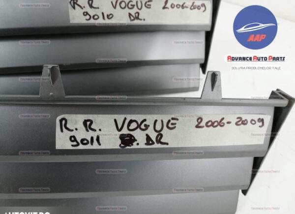 Grila ventilatie dreapta originala Vogue Land Rover Range Rover 3 [facelift] [2005 - 2009] Land Rover  Range Rover 3 [facelift] [2005 - 2009] - imagine 5