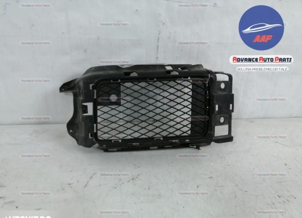 Grila proiector stanga originala in stare buna Mercedes-Benz  G-Class  W463 [2th facelift] [2012 - 2015] - imagine 2