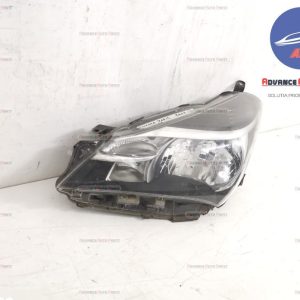 Far stanga cu halogen original in stare buna Toyota  Yaris  3 [facelift] [2014 - 2017]
