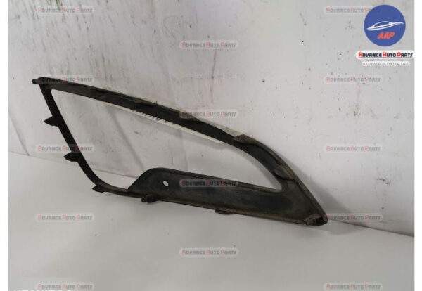 Grila Proiector Stanga original Hyundai  i40  VF [2011 - 2015] - imagine 6
