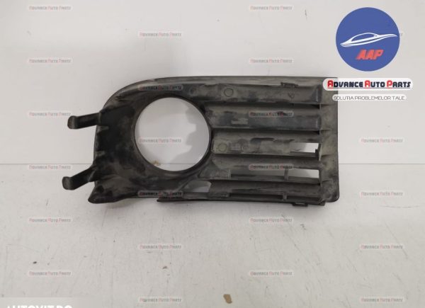 Grila proiector stanga cod 1K0853665B - originala Volkswagen VW Golf 5 [2003 - 2009] Volkswagen VW  Golf 5 [2003 - 2009] - imagine 4