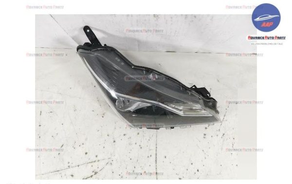 Far Dreapta original cu halogen Toyota  Yaris  XP150 [2013 - 2020] - imagine 3