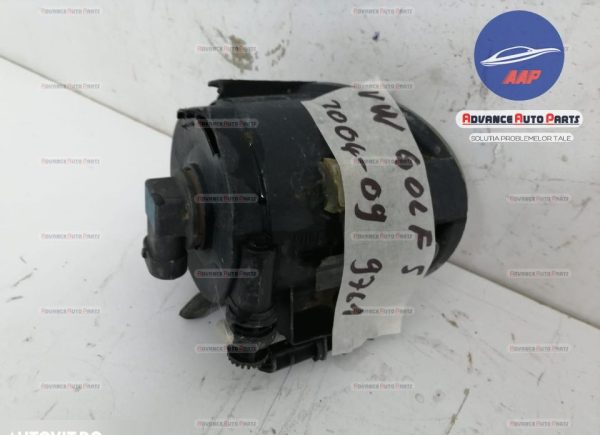 Proiector dreapta VW Golf 5 an 2004-2009 - original in stare buna Volkswagen VW  Golf  5 [2003 - 2009] - imagine 4