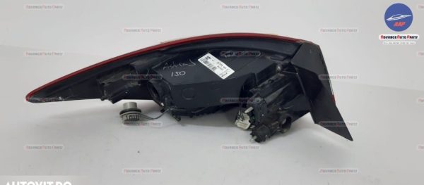 Stop dreapta berlina original Opel  Astra  J [facelift] [2012 - 2018] - imagine 7