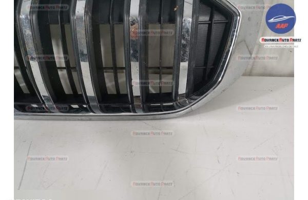 Grila Centrala Radiator  originala Suzuki  SX4  2  [ 2 facelift] [2016 - 2020] - imagine 3