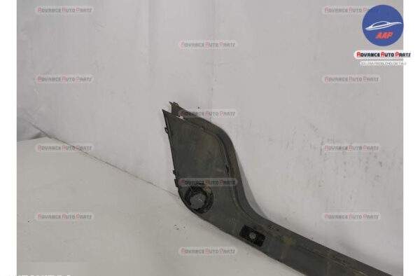 Ornament Spoiler Bara Spate R Dynamic original Vogue Land Rover  Range Rover  4 [facelift] [2017 - 2022] - imagine 7