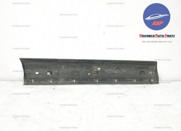 Bandou usa dreapta fata original Volkswagen VW  Touareg  generatia 2 7P [2010 - 2014] - imagine 5