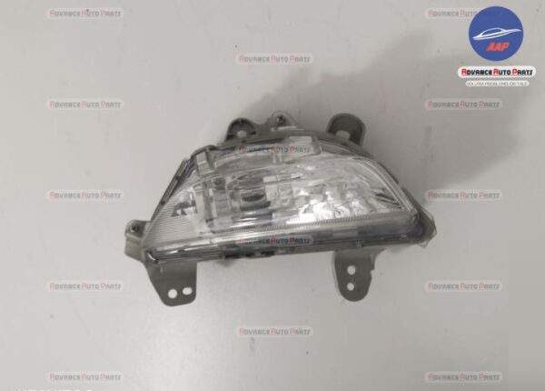 Proiector dreapta cu halogen original in stare buna Mazda  3 BM [2013 - 2016] - imagine 3