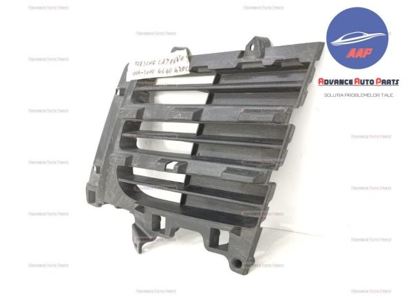Grila stanga proiector original in stare buna Porsche  Cayenne  957 [facelift] [2007 - 2010] - imagine 2