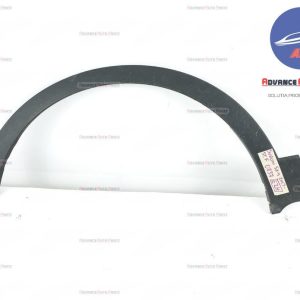Bandou overfender stanga fata  original in stare buna Suzuki  SX4  2 [2013 - 2016]