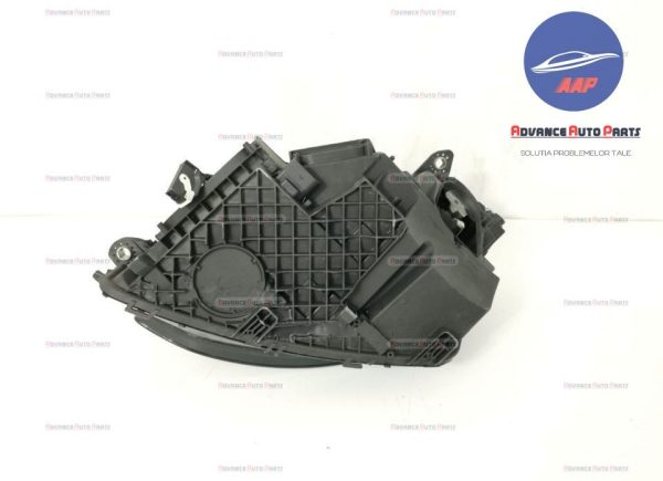Far dreapta cu full LED si LHP original in stare buna Mercedes-Benz  GLC  1  [2015 - 2020] - imagine 7