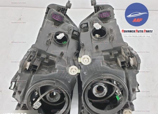Far stanga originala in stare buna Skoda  Superb  3 [2015 - 2020] - imagine 5