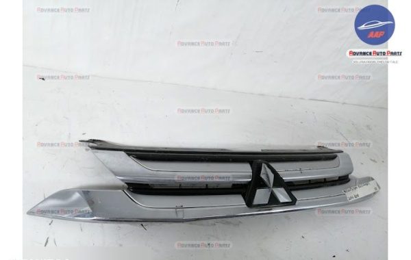 Grila Centrala originala Mitsubishi  Outlander  3 [2th facelift] [2015 - 2020]