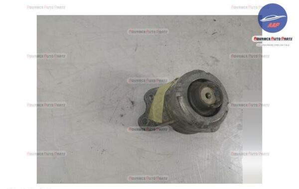 Tampon Motor Dreapta original Mercedes-Benz  C-Class  W205/S205/C205 [2014 - 2018] - imagine 3