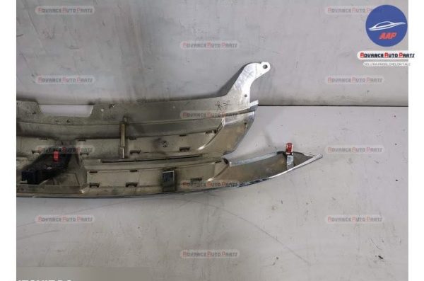 Grila Centrala Radiator originala Mitsubishi  Outlander  3 [2th facelift] [2015 - 2020] - imagine 6