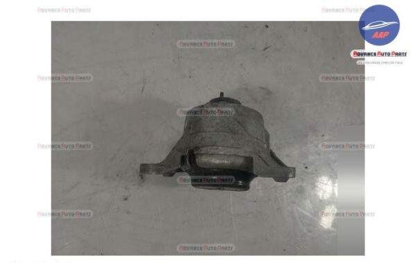 Tampon Motor Dreapta original Mercedes-Benz  C-Class  W205/S205/C205 [2014 - 2018] - imagine 4