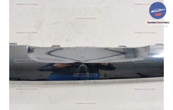 Ornament Fusta Spoiler Bara Spate originala Mercedes-Benz  AMG GLE  W167 [2018] - imagine 7