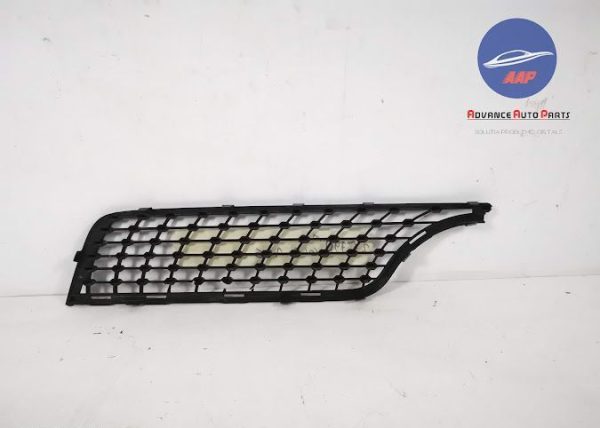 Ornament Grila Centrala Stanga Sus original Mercedes-Benz  GLE  1  [2019 - 2023] - imagine 4