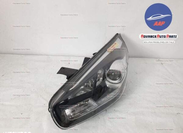 Far stanga halogen si led original in stare buna Kia  Rondo  1 [facelift] [2010 - 2012] - imagine 2