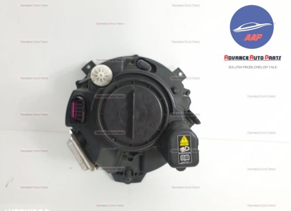Far cu Bi-Xenon original Mercedes-Benz  G-Class  W463 [2th facelift] [2012 - 2015] - imagine 4