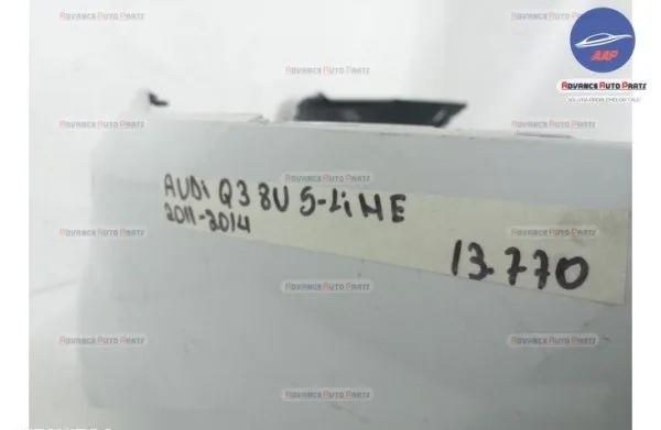 Bara Fata S Line originala cu senzori si spalatori Audi  Q3  8U [2011 - 2014] - imagine 7