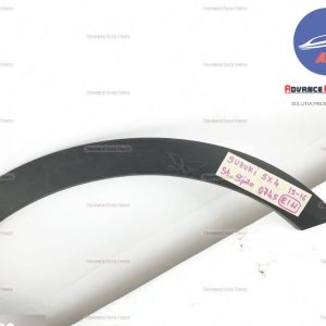 Bandou overfender stanga spate original in conditie buna. Suzuki  SX4  2 [2013 - 2016]