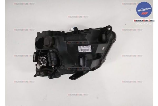 Far Dreapta original Xenon Adaptiv si LED Volkswagen VW  Amarok  1 [2010 - 2016] - imagine 5