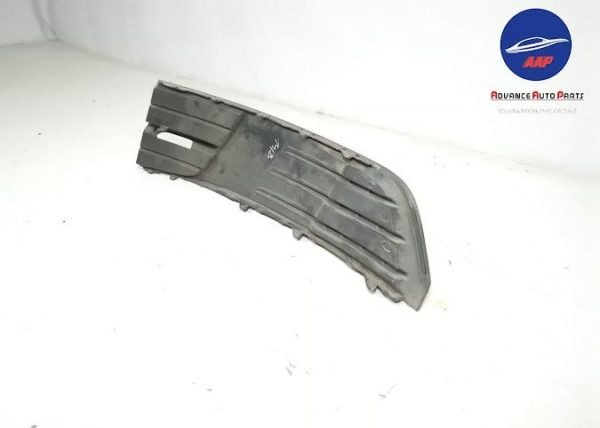 Grila Proiector Dreapta originala Skoda Fabia 3 [2014 - 2018] Skoda  Fabia 3 [2014 - 2018] - imagine 4