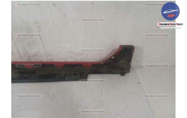 Ornament Prag Stanga originala Honda  Civic Type R  10 [2017 - 2019] - imagine 7
