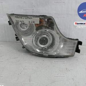 Far Dreapta cu bi xenon original Mercedes-Benz  Actros 2541L  generatia [2008 - 2012]