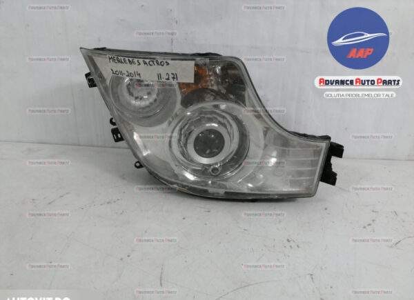Far Dreapta cu bi xenon original Mercedes-Benz  Actros 2541L  generatia [2008 - 2012]