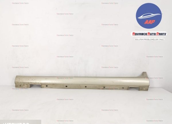 Prag Stanga Mercedes CLS W218 an 2010 -2018 original, in stare buna Mercedes-Benz  CLS-Class  C218/X218 [2011 - 2014]