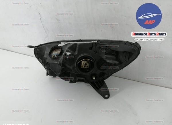 Far Dreapta cu halogen original Renault  Captur  1 [2013 - 2017] - imagine 4