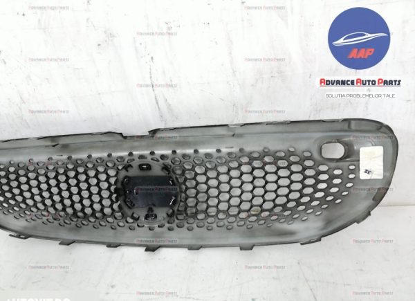 Grila centrala originala Smart  Fortwo  3 [2014 - 2020] - imagine 4
