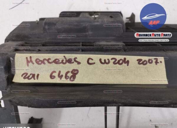 Deflector aer original in stare buna Mercedes-Benz  C-Class  W204/S204 [2007 - 2012] - imagine 6