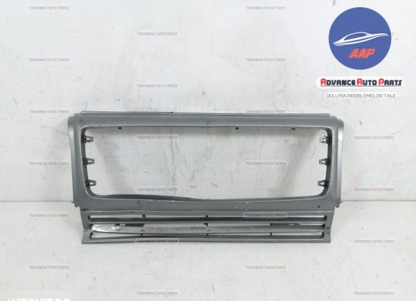 Grila centrala originala Mercedes-Benz  G-Class  W461 [facelift] [2009 - 2013]
