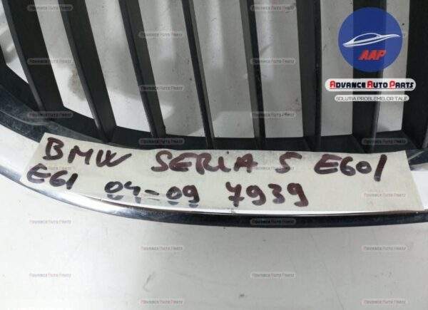 Grila dreapta originala BMW  Seria 5  E60/E61 [2003 - 2007] - imagine 7