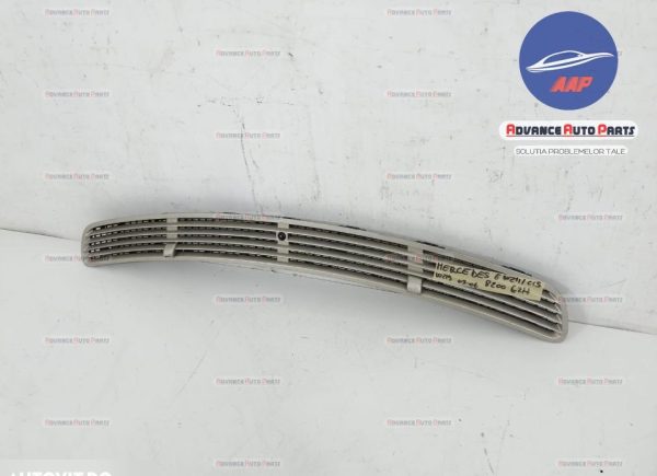 Grila Capota cod A2118800005 - originala Mercedes-Benz  E-Class  W211 [2002 - 2006] - imagine 2