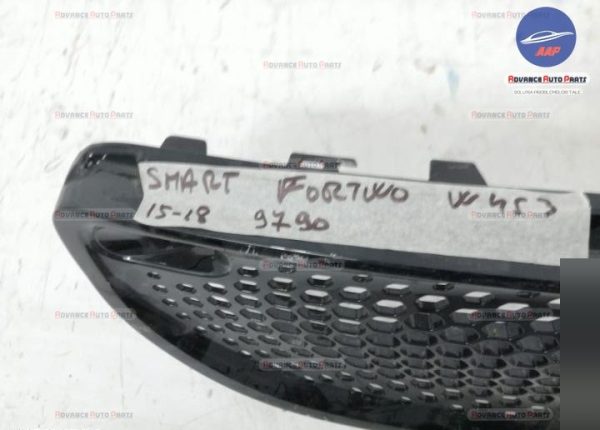 Grila centrala originala Smart  Fortwo  3 [2014 - 2020] - imagine 5