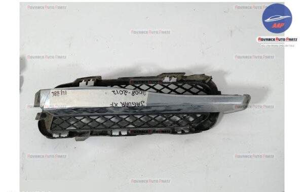 Grila Proiector Dreapta originala Jaguar  XF  X250 [2007 - 2011] - imagine 2