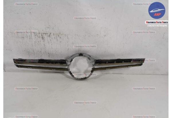 Ornament Grila Centrala Radiator originala Mercedes-Benz  GLA-klasse AMG  1  [2014 - 2017] - imagine 4
