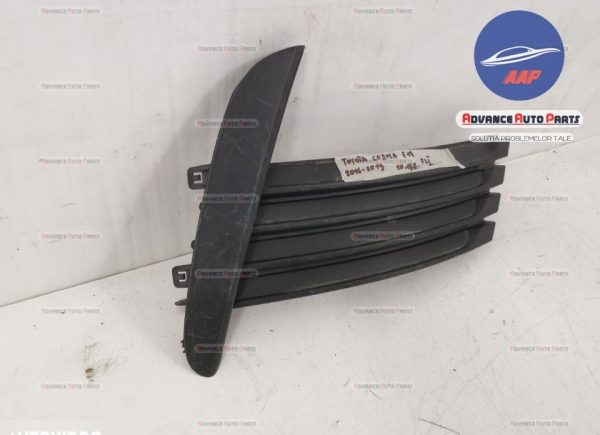 Grila proiector drepata originala Toyota  Corolla  E170 [facelift] [2015 - 2020] - imagine 2